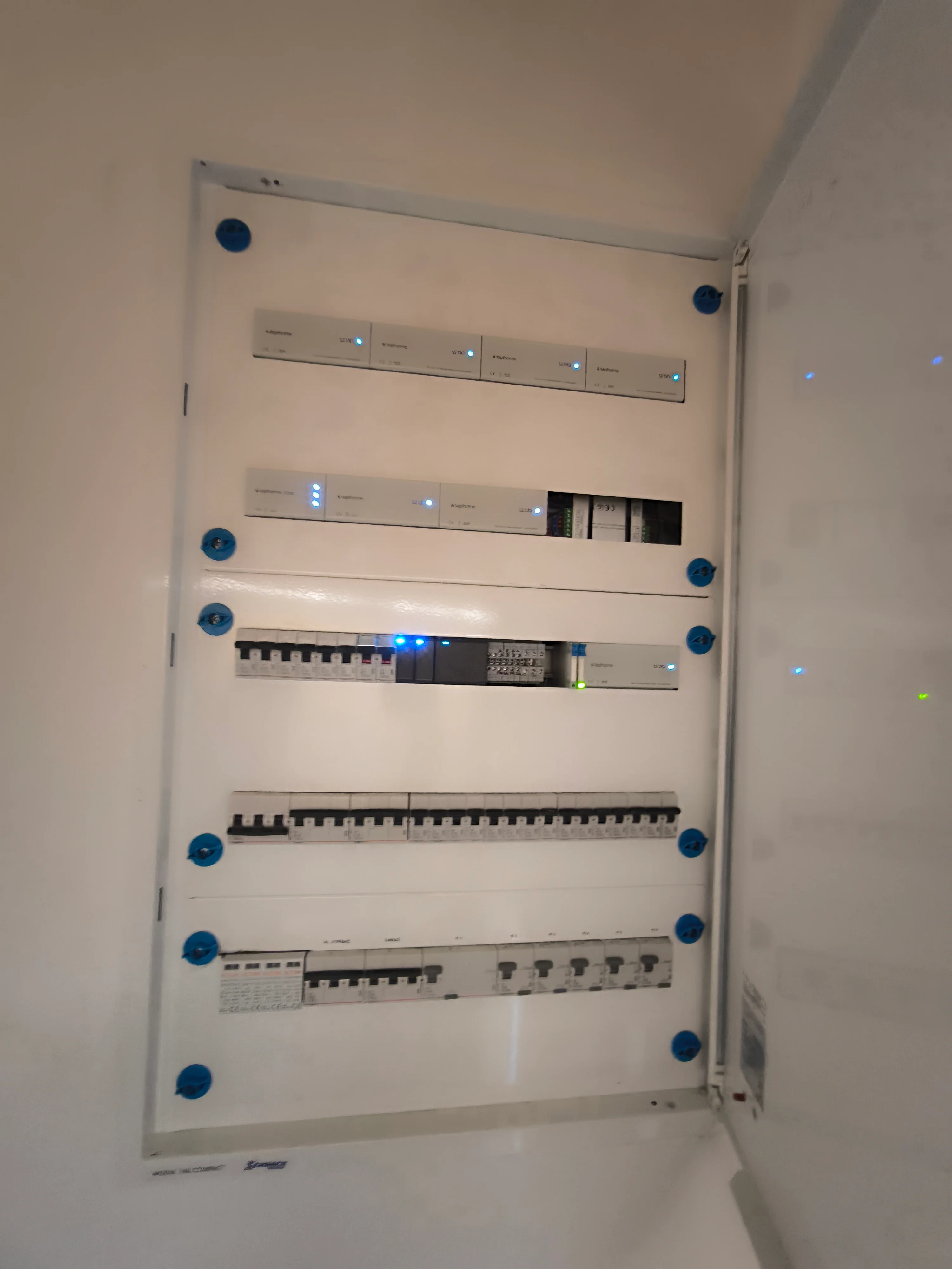 Montáž a zapojenie domového rozvádzača